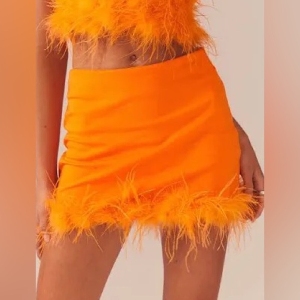 FASHION NOVA:  SPECIAL OCCASION ORANGE SKIRT WITH FEATHER BOA HEMLINE SIZE S